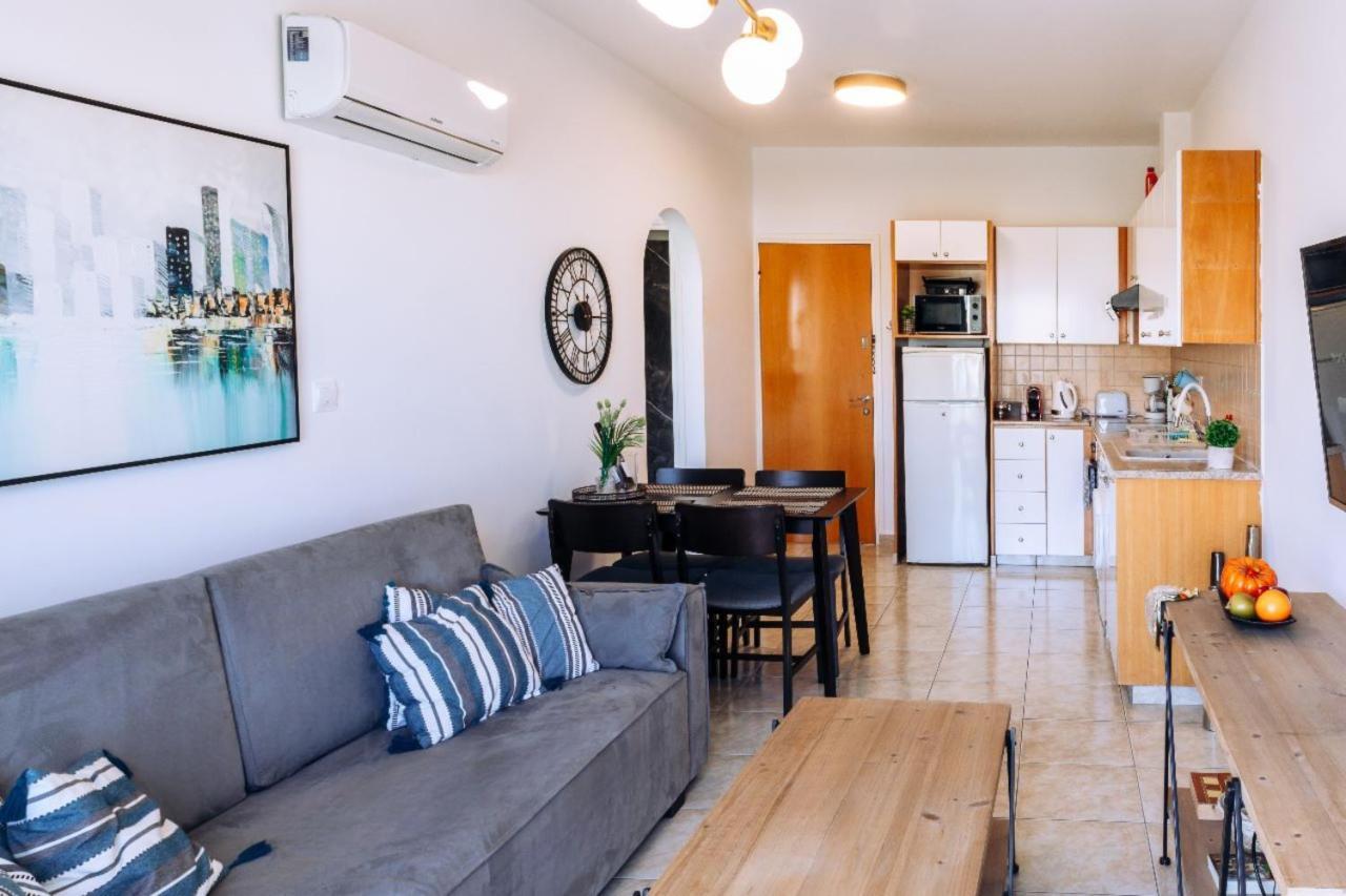 파포스 Phaedrus Living: Harmony Sea View 아파트 외부 사진